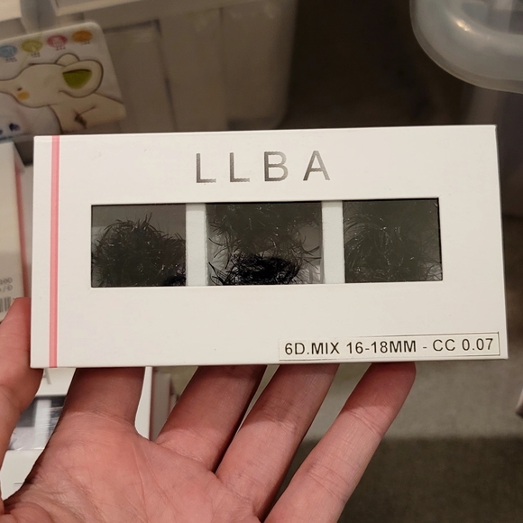 ProMade Lash Fans! - Picture 8 of 15